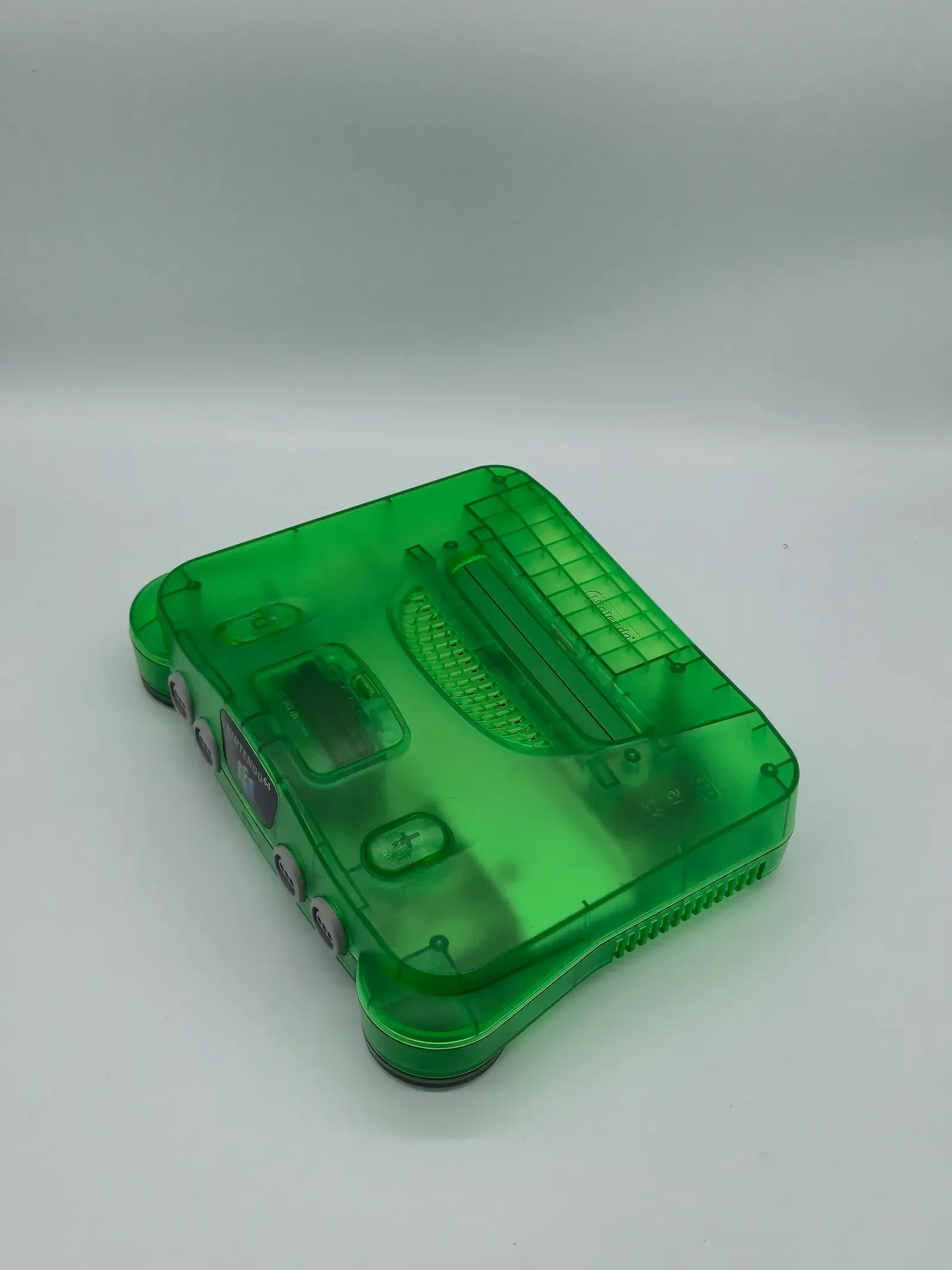 Nintendo 64 edición transparente verde - Imagen 4