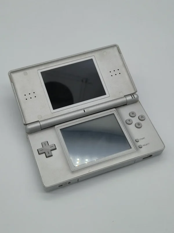 Nintendo DS Lite Silver